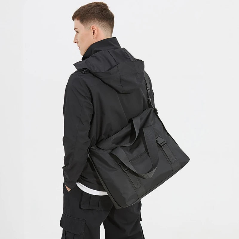 Sac bandoulière en nylon noir