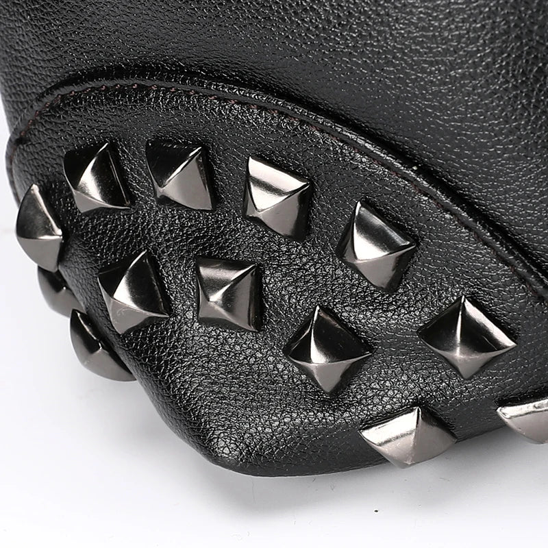 Sac_de_voyage_aspect_cuir_avec patchs