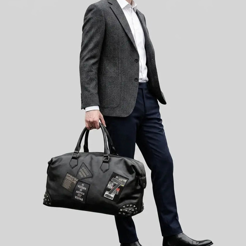 Sac de voyage homme aspect cuir clouté