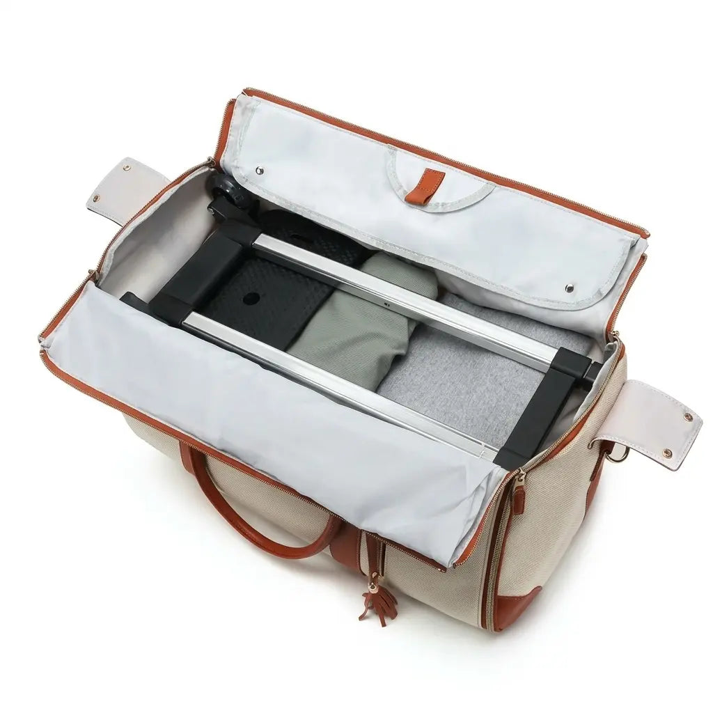 Sac de voyage à roulettes en cuir blanc